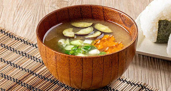 ウェルネスダイニング野菜を楽しむおみおつけ<br>